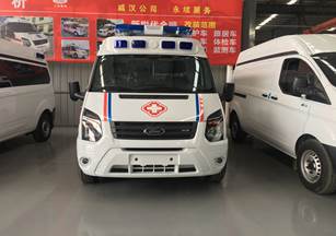 V348長軸中頂監(jiān)護型救護車負壓
