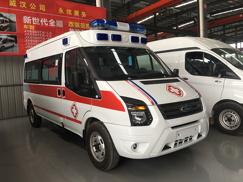 V348長軸中頂監(jiān)護型救護車負壓